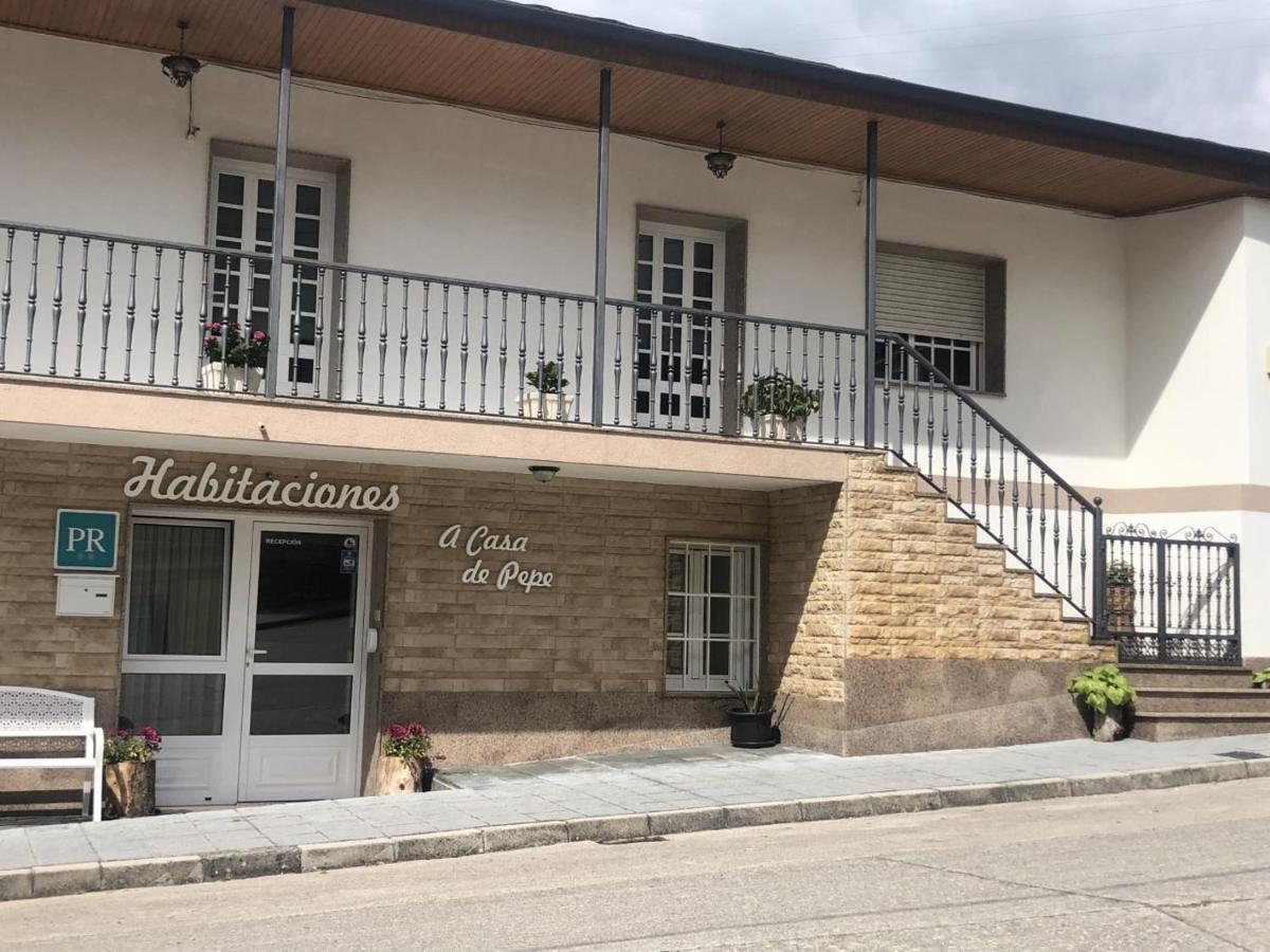 Habitaciones A Casa De Pepe Триакастела Екстериор снимка