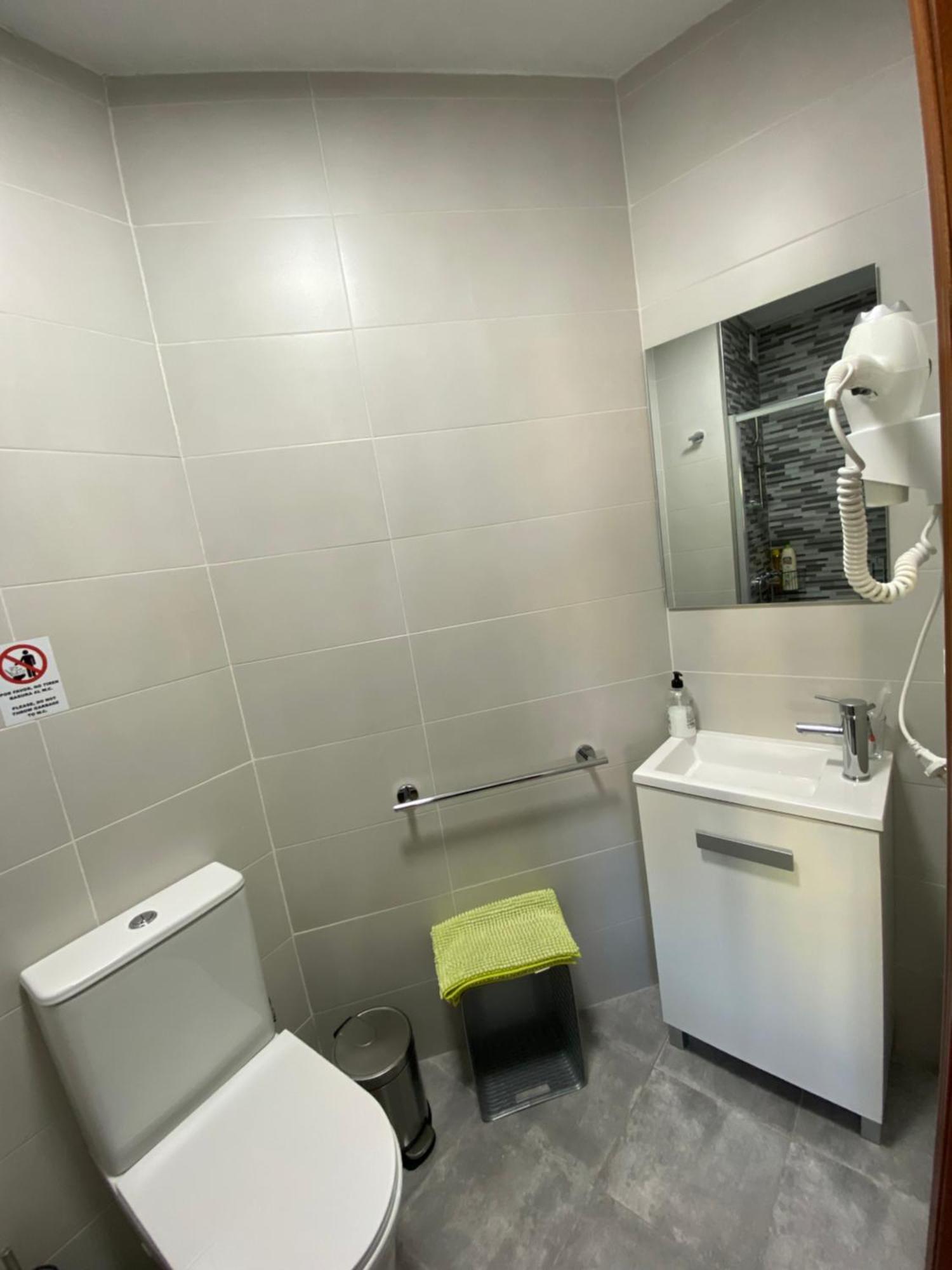 Habitaciones A Casa De Pepe Триакастела Екстериор снимка